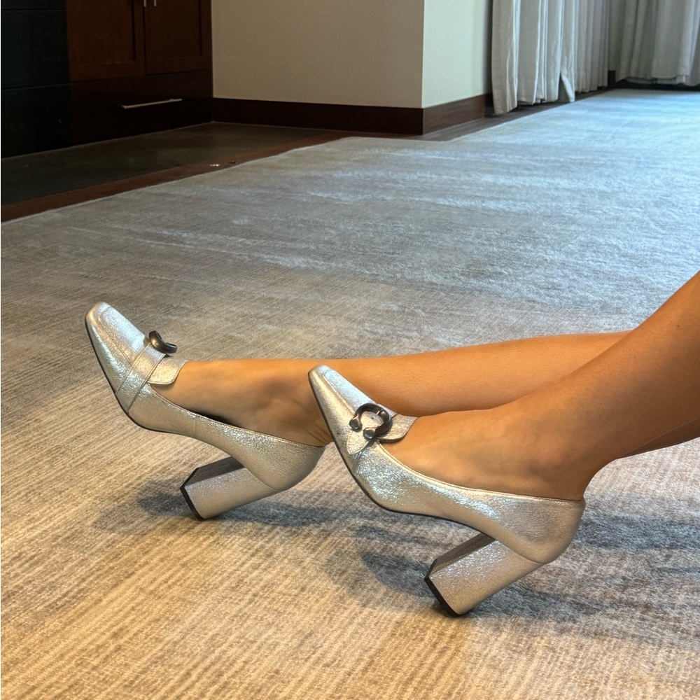 Great condition Coach heels